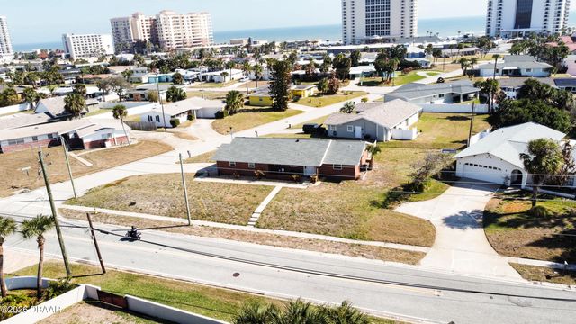 2601 S Peninsula Drive, Daytona Beach, FL 32118