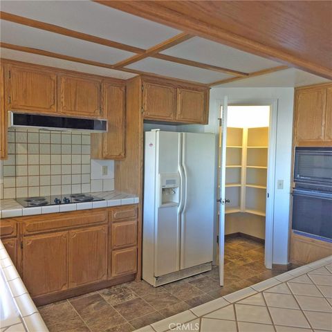 30127 White Wake, Canyon Lake, CA 92587