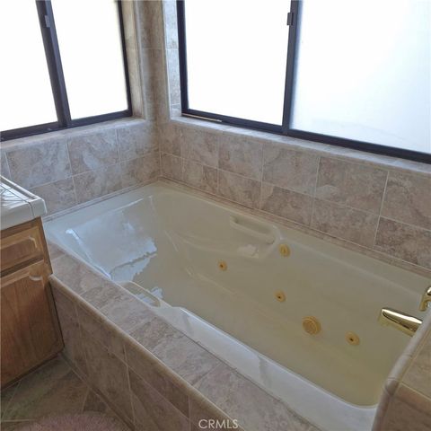 30127 White Wake, Canyon Lake, CA 92587