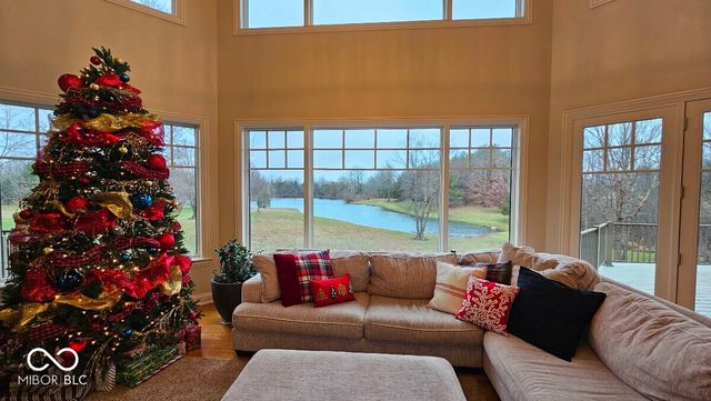 5306 State Road 144, Greenwood, IN 46143