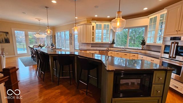 5306 State Road 144, Greenwood, IN 46143