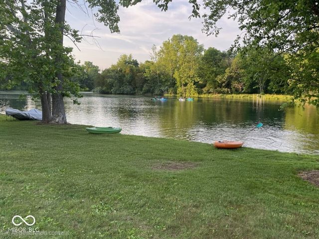 5306 State Road 144, Greenwood, IN 46143