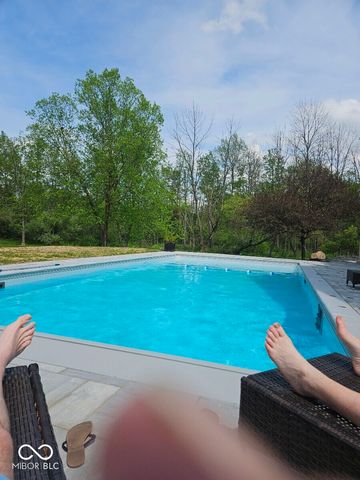 5306 State Road 144, Greenwood, IN 46143