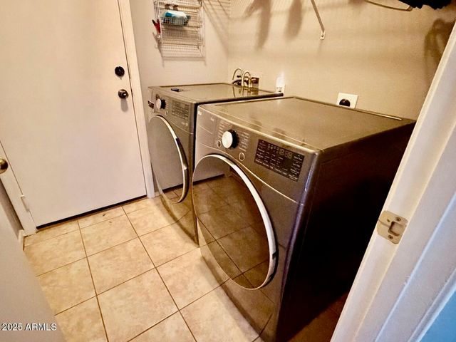 5989 E SUNRISE Circle, Florence, AZ 85132