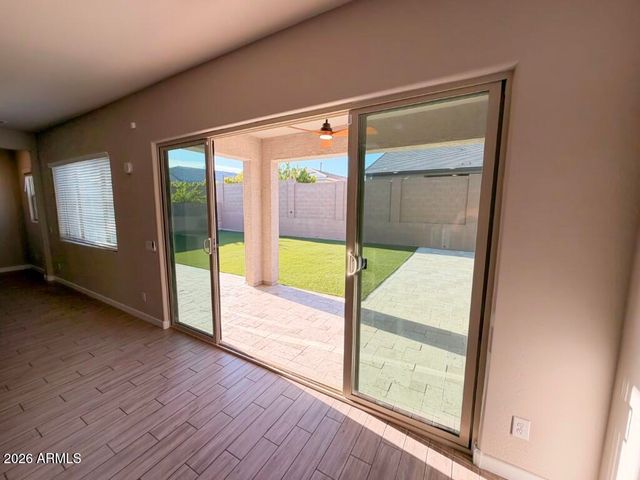 18942 W LAUREL Lane, Surprise, AZ 85388