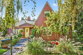 1108 S Oakdale Avenue, Medford, OR 97501