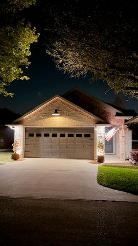 120 Saint Francis Lane, Mabank, TX 75156