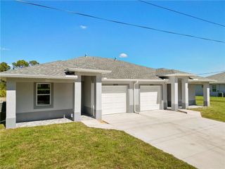 1404/1406 W 12th ST, Lehigh Acres, FL 33972