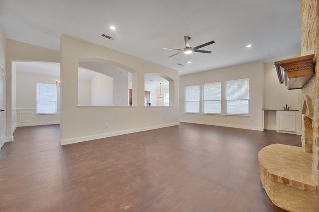 5828 Caballo Street, Fort Worth, TX 76179