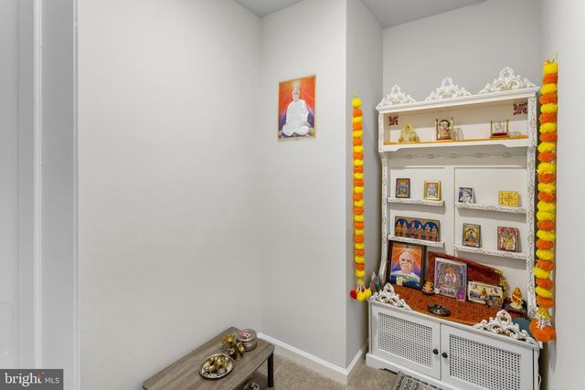 34 MARION AVE, Bordentown, NJ 08505