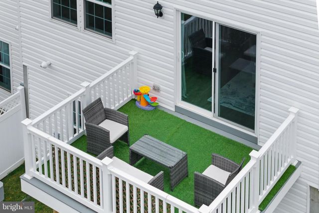 34 MARION AVE, Bordentown, NJ 08505