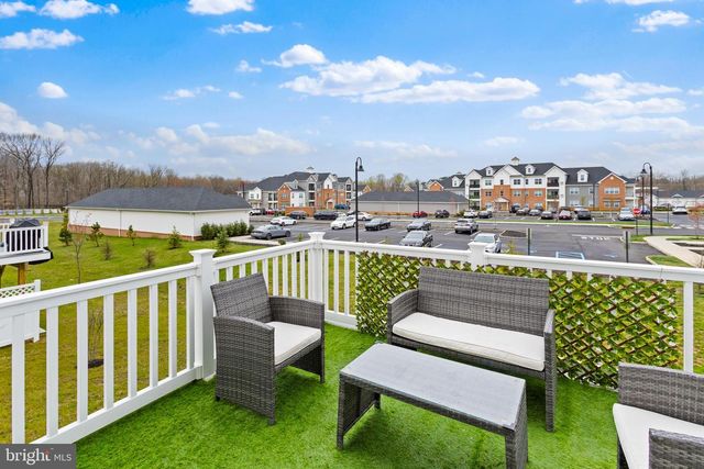 34 MARION AVE, Bordentown, NJ 08505