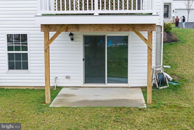 34 MARION AVE, Bordentown, NJ 08505