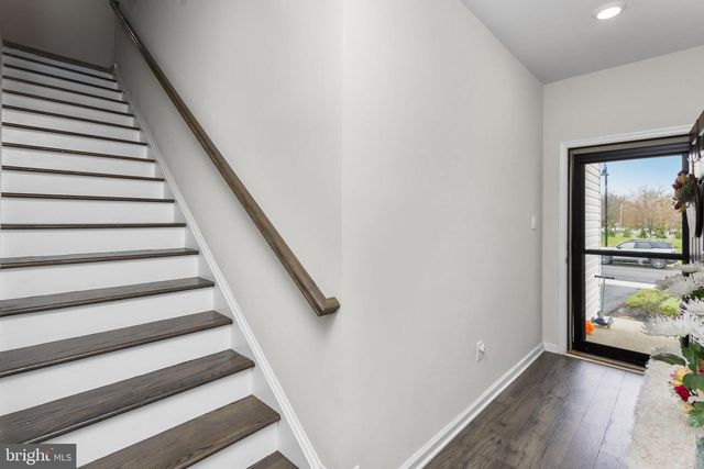 34 MARION AVE, Bordentown, NJ 08505