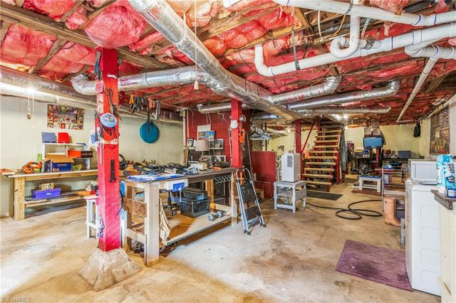 4531 Chantilly Lane, Winston-salem, NC 27106