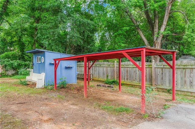 4531 Chantilly Lane, Winston-salem, NC 27106