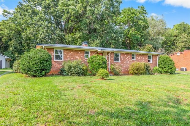 4531 Chantilly Lane, Winston-salem, NC 27106