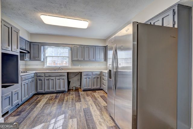 3177 Harris Drive, East Point, GA 30344