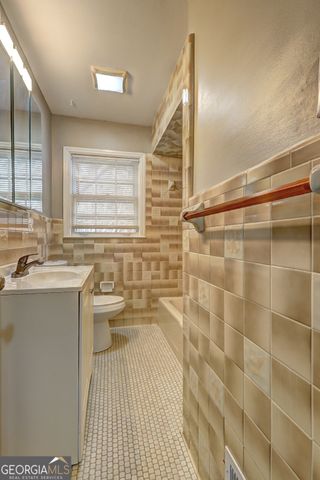 3177 Harris Drive, East Point, GA 30344