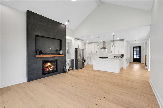 1069 Squirrel Nest Lane, Lexington, KY 40509