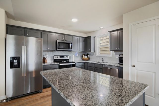 69 Wynd Crest Way, Benson, NC 27504