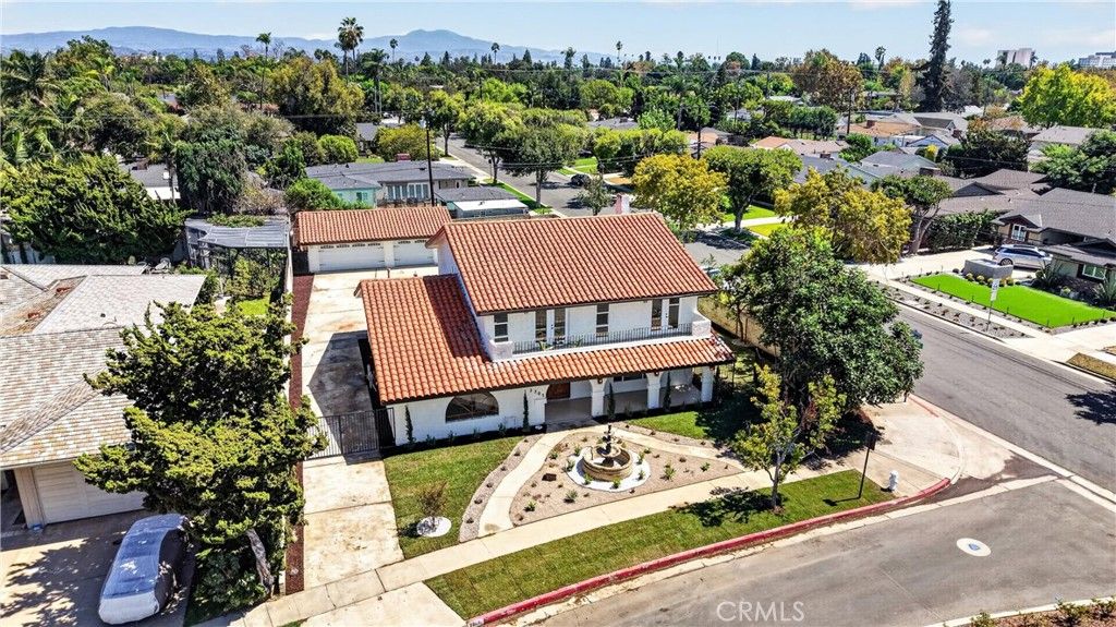 2301 N Lowell, Santa Ana, CA 92706 — photo 3