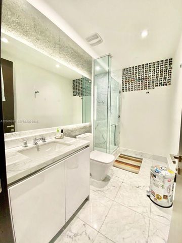 16901 Collins Avenue 701, Sunny Isles Beach, FL 33160