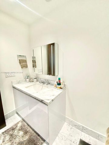 16901 Collins Avenue 701, Sunny Isles Beach, FL 33160