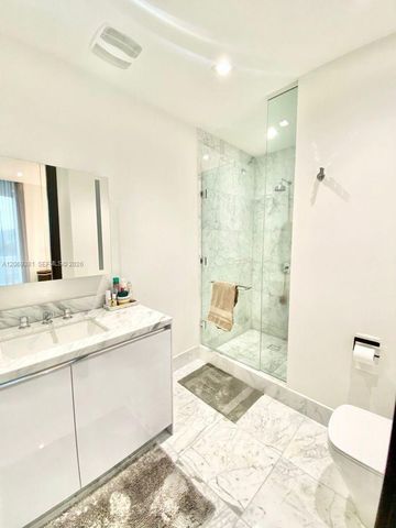 16901 Collins Avenue 701, Sunny Isles Beach, FL 33160