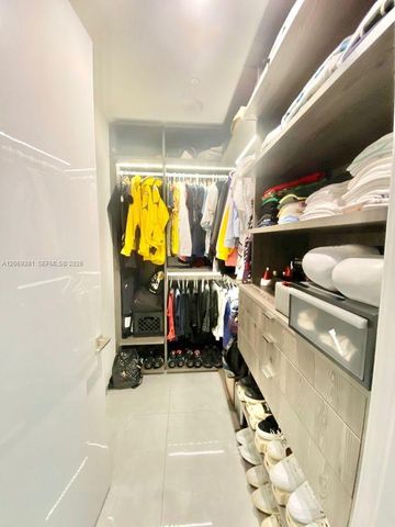 16901 Collins Avenue 701, Sunny Isles Beach, FL 33160