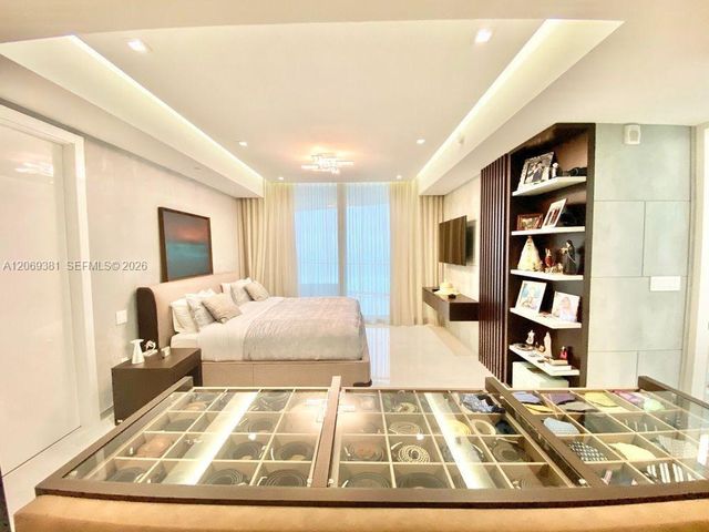 16901 Collins Avenue 701, Sunny Isles Beach, FL 33160