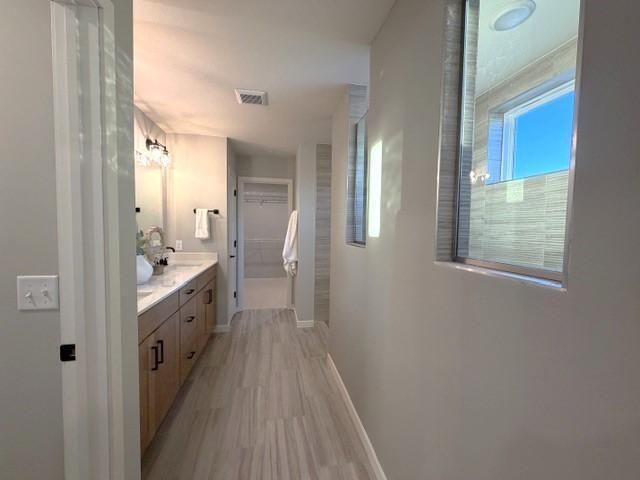 1572 Norbert Lane, Shakopee, MN 55379