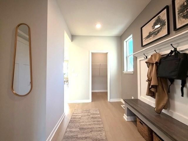 1572 Norbert Lane, Shakopee, MN 55379