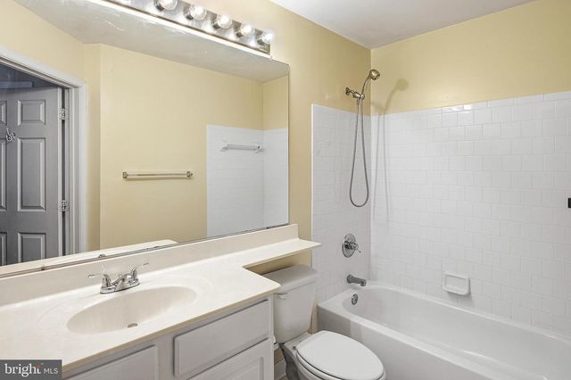 7971 RIVER ROCK WAY, Baltimore, MD 21226