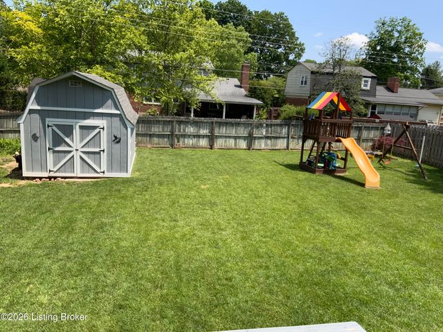 813 Vannah Ave, Louisville, KY 40223
