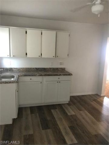 2304 Grand AVE, Fort Myers, FL 33901