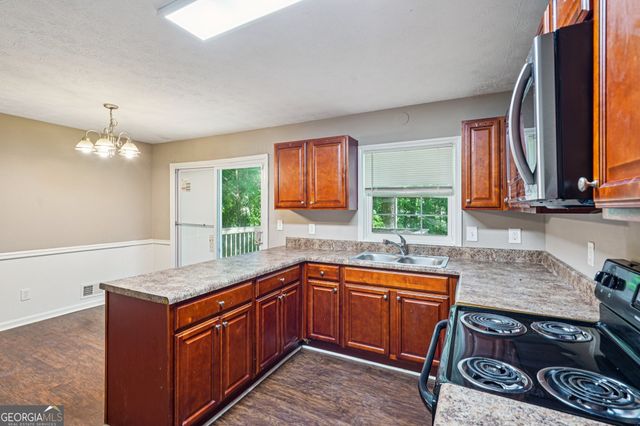 4496 Housworth Drive, Lithonia, GA 30038