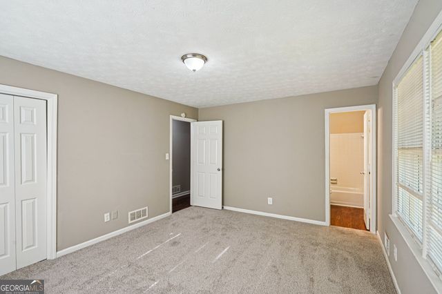 4496 Housworth Drive, Lithonia, GA 30038