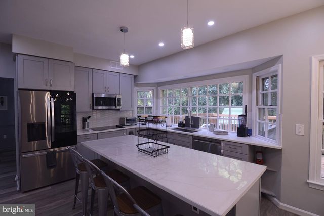 4904 FOREST CREEK CT, Bowie, MD 20720