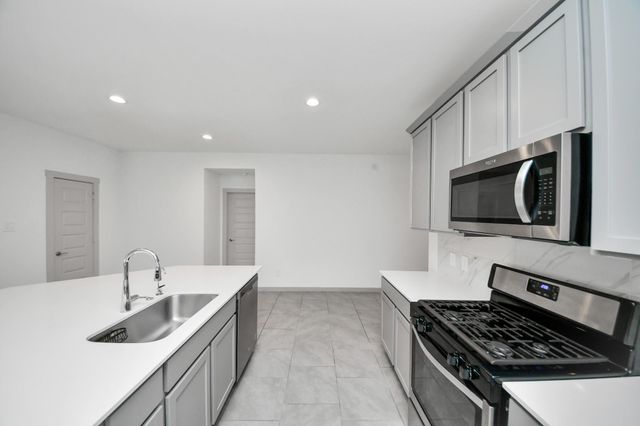 29402 Hoelzen Hollow Drive, Katy, TX 77494