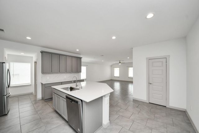 29402 Hoelzen Hollow Drive, Katy, TX 77494