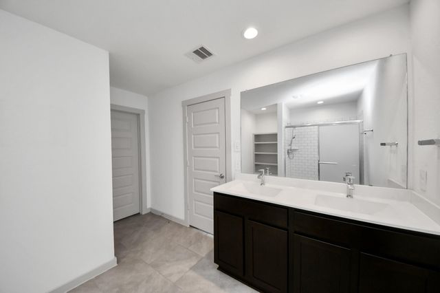 29402 Hoelzen Hollow Drive, Katy, TX 77494