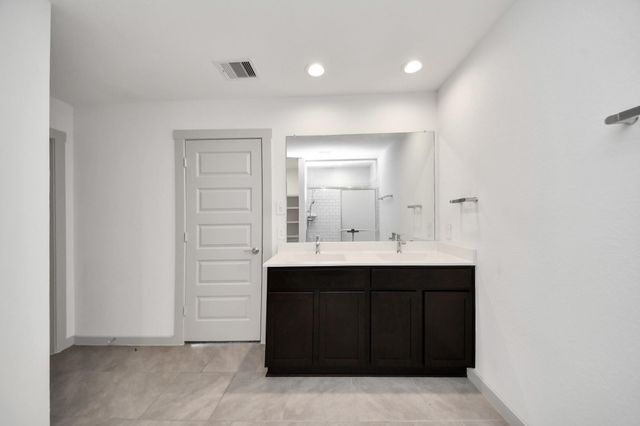 29402 Hoelzen Hollow Drive, Katy, TX 77494
