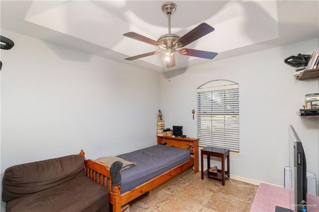 215 W 17th Street, San Juan, TX 78589