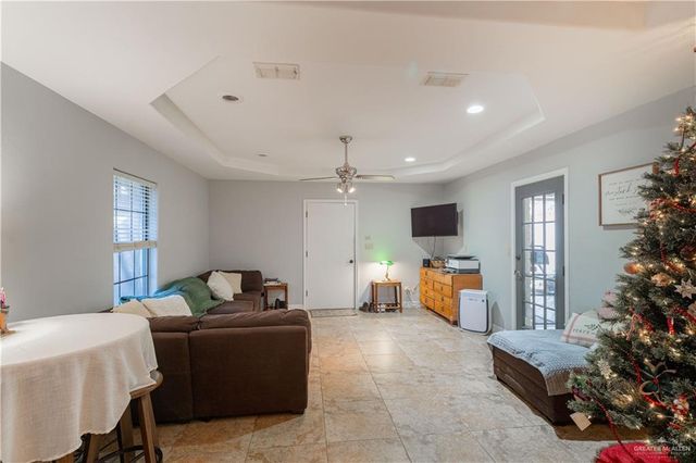 215 W 17th Street, San Juan, TX 78589