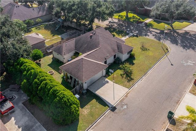 215 W 17th Street, San Juan, TX 78589