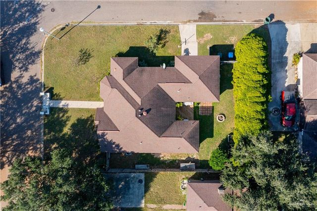 215 W 17th Street, San Juan, TX 78589