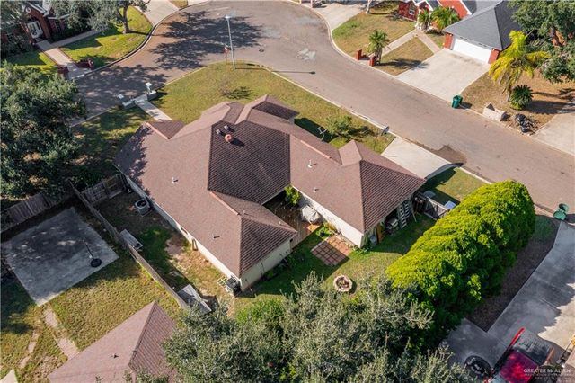 215 W 17th Street, San Juan, TX 78589