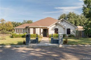 215 W 17th Street, San Juan, TX 78589