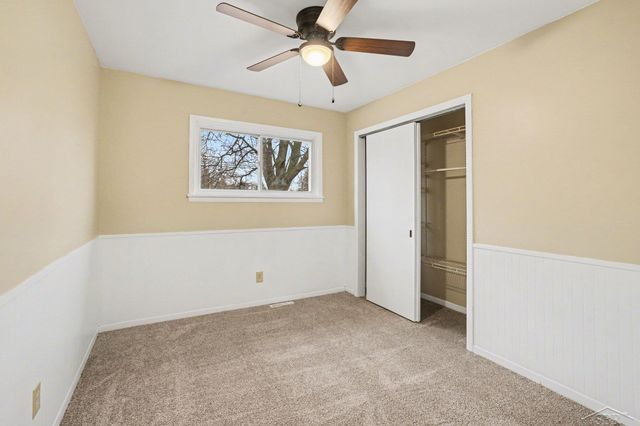 3920 S Hartford Drive, Saginaw, MI 48603